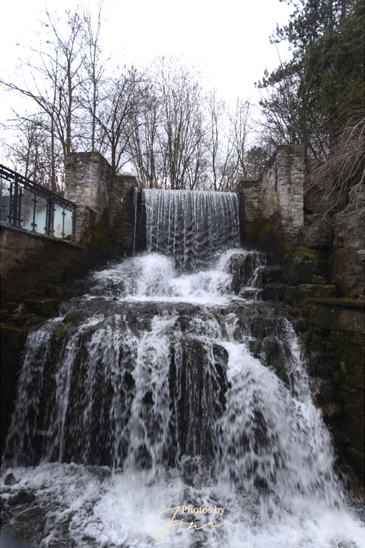 Upper Mill Falls
