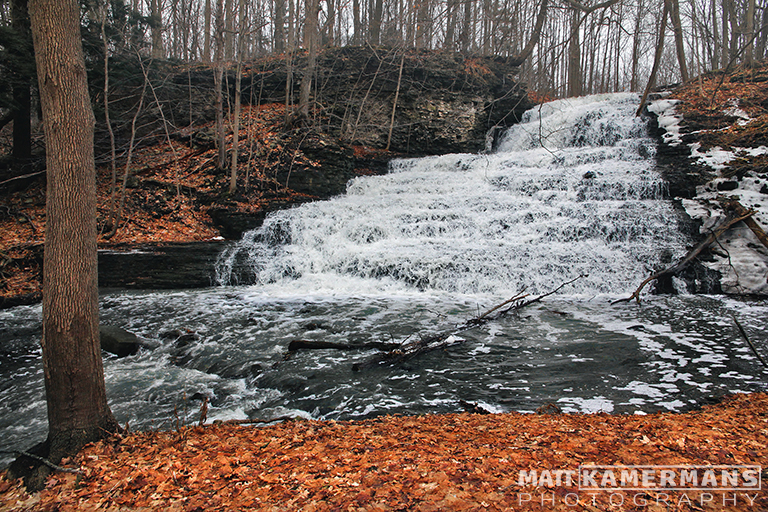 Stephanie Falls