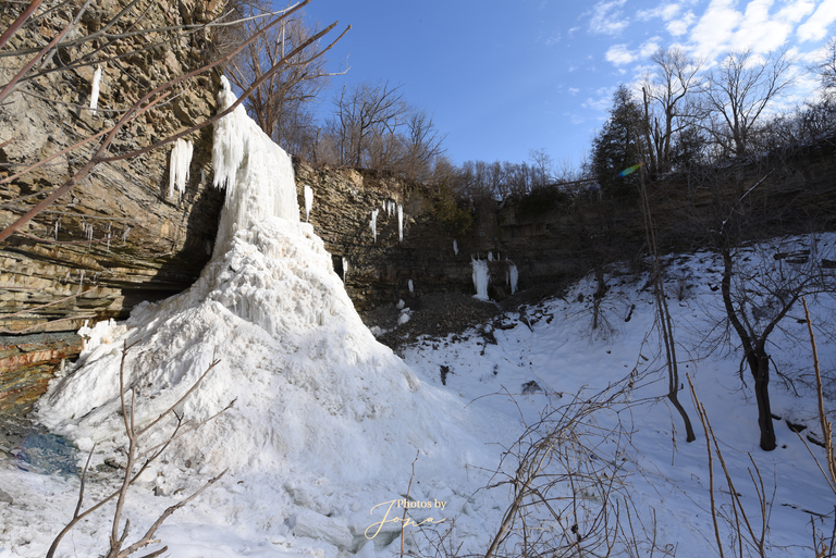 Borer's Falls