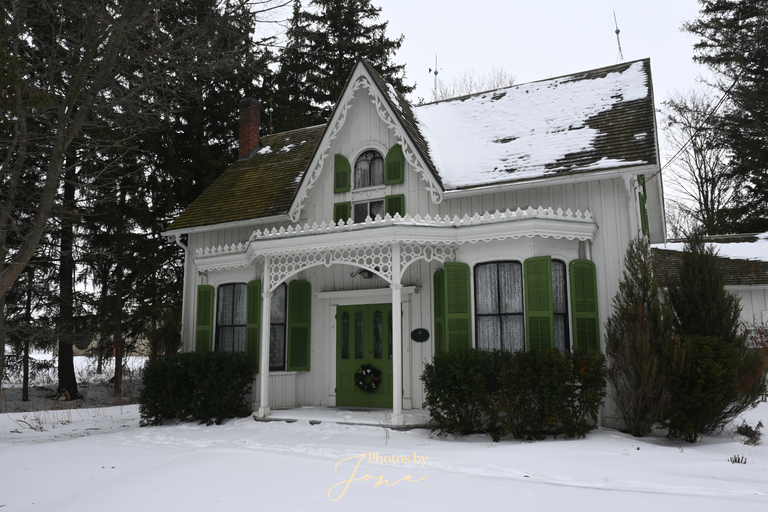 Erland Lee Home