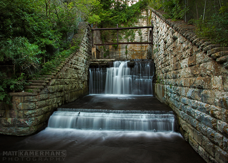 Dundas Falls