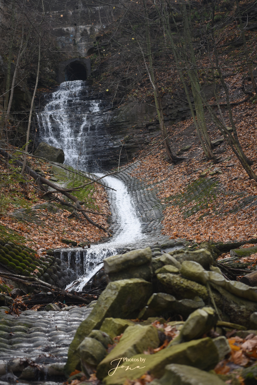 Mountview Falls - Main Abomination