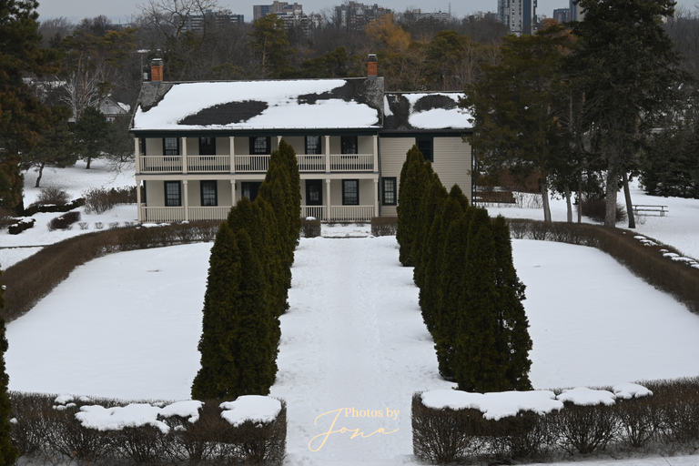 Battlefield House from the monument